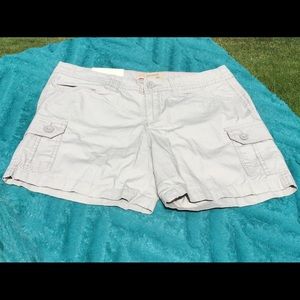 NWT! Tan Cargo Shorts.